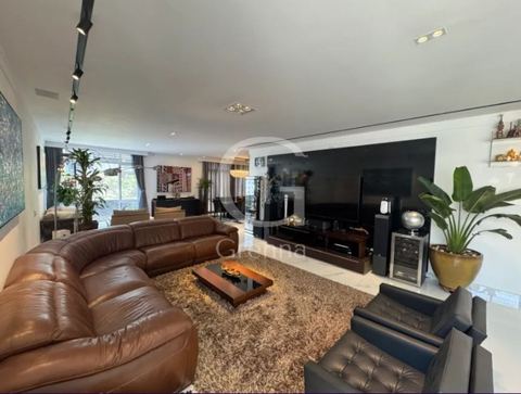 Apartamento à venda em Bela Vista, 300 m²