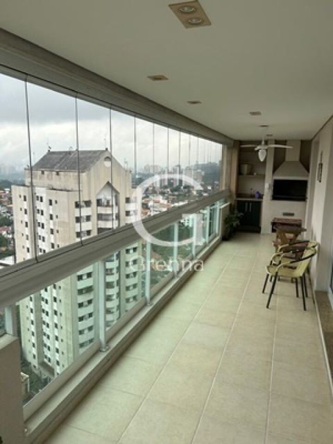 Apartamento à venda em Sumarezinho, 192 m²