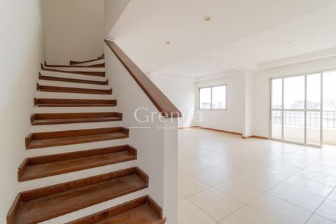 Apartamento à venda em Moema, 180 m²