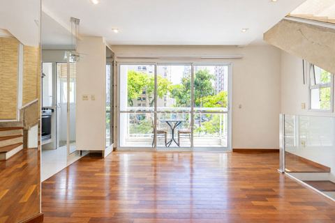 Cobertura para alugar em Vila Madalena, 102 m²
