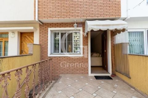 Sobrado à venda em Pinheiros, 143 m²