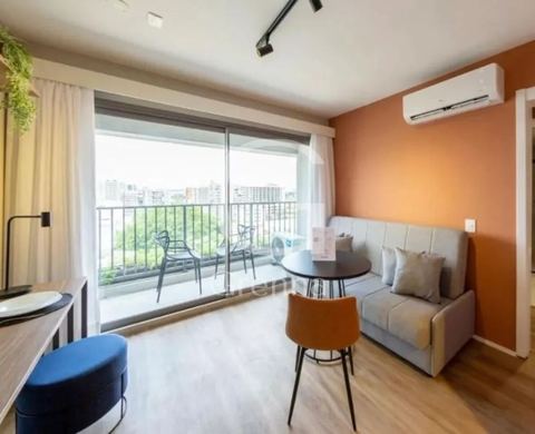 Apartamento à venda em Moema, 43 m²