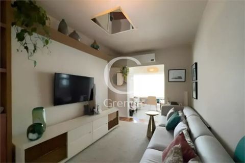 Apartamento à venda em Vila Olímpia, 72 m²