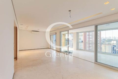 Apartamento à venda em Vila Olímpia, 185 m²