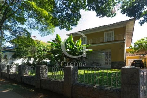 Sobrado à venda em Vila Madalena, 350 m²