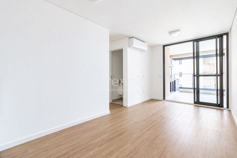 Apartamento para alugar em Moema, 75 m²