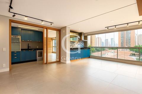 Apartamento à venda em Vila Olímpia, 134 m²