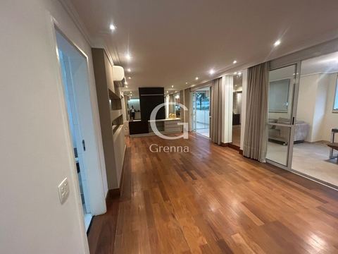 Apartamento à venda em Brooklin Paulista, 190 m²
