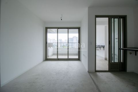 Apartamento à venda em Moema, 80 m²