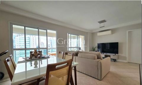 Apartamento à venda em Vila Olímpia, 111 m²